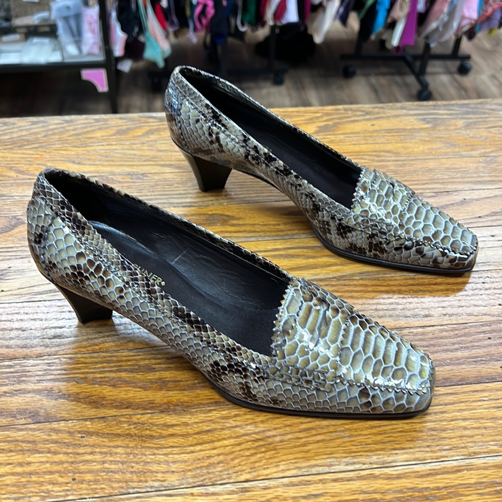 DONALD J. PLINER | python snakeskin penny loafer low heels